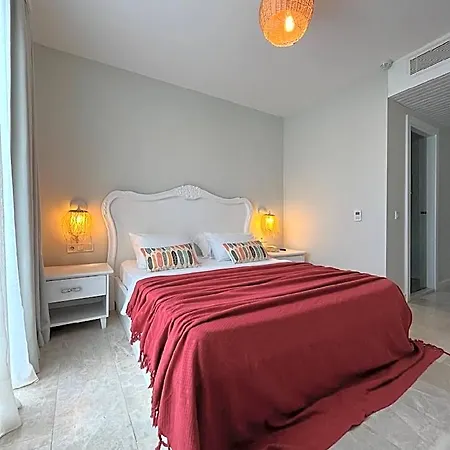 Hotel Alalucca *