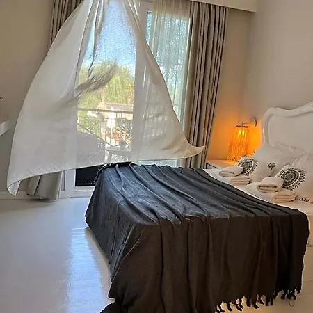 Alalucca Hotel Çeşme